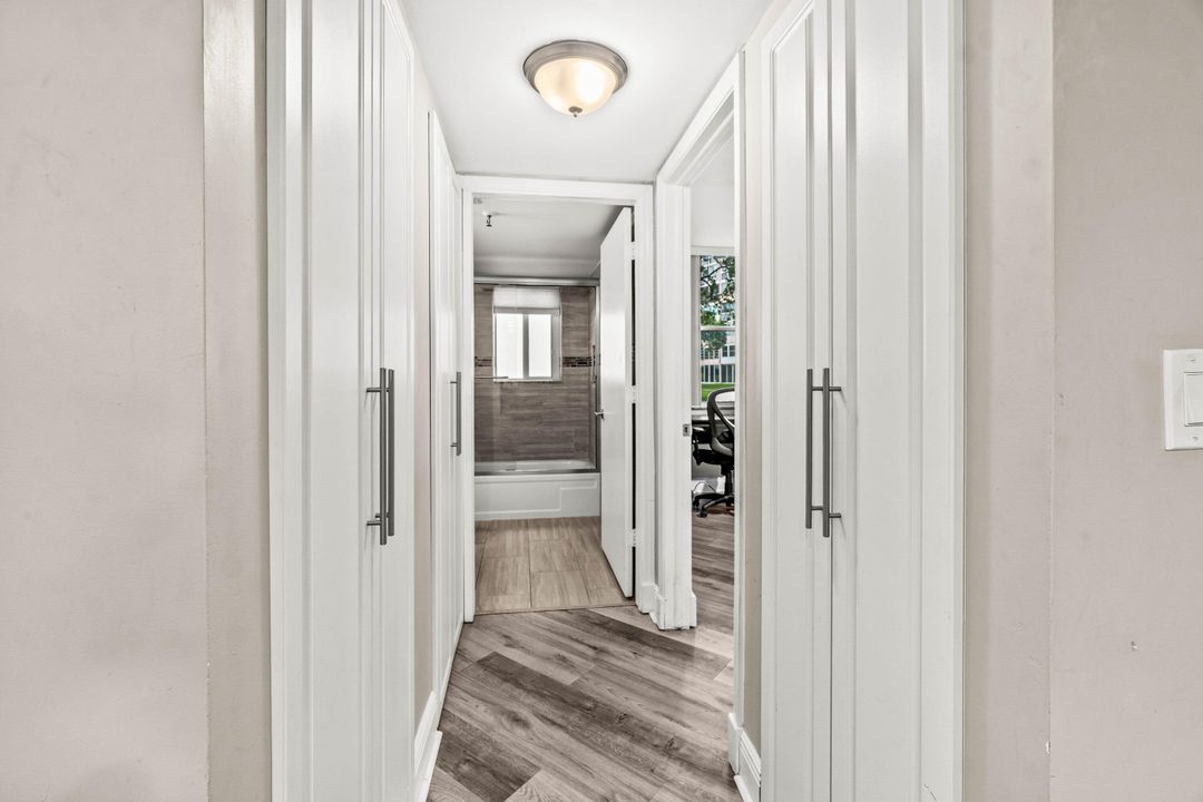 Active With Contract: $199,000 (2 beds, 2 baths, 1145 Square Feet)