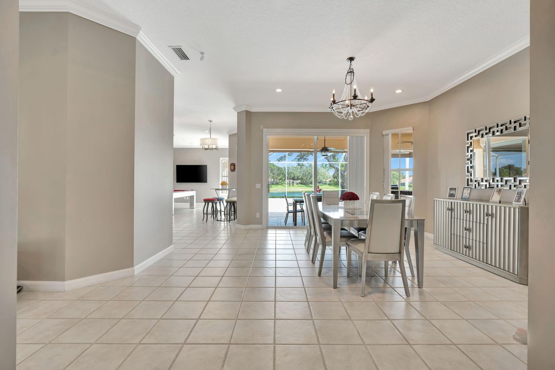 Active With Contract: $895,000 (4 beds, 3 baths, 2536 Square Feet)