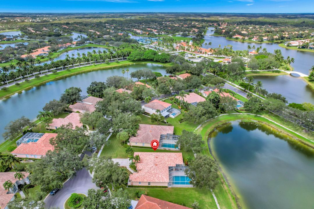 Active With Contract: $895,000 (4 beds, 3 baths, 2536 Square Feet)