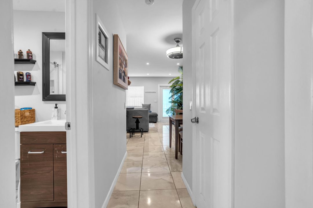 For Sale: $140,000 (1 beds, 1 baths, 550 Square Feet)