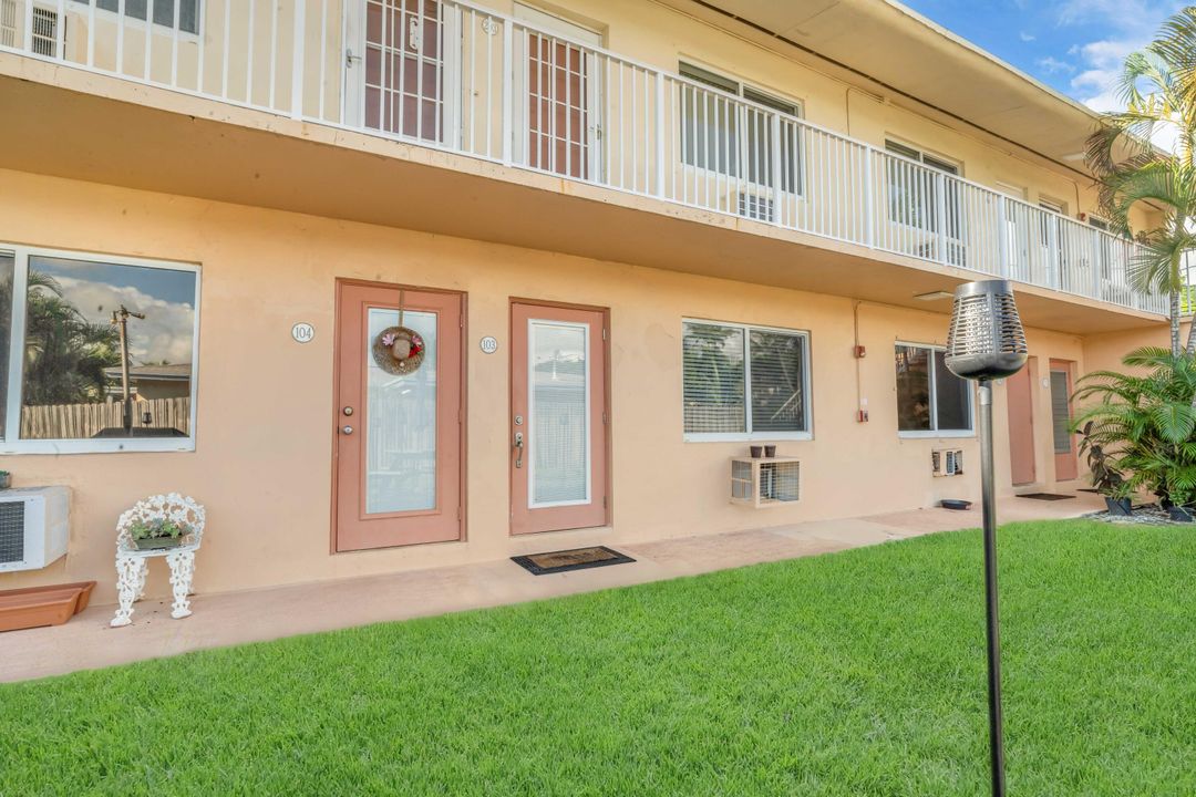 For Sale: $140,000 (1 beds, 1 baths, 550 Square Feet)