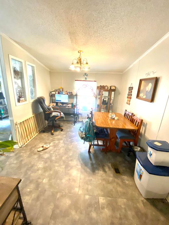 For Sale: $129,900 (3 beds, 2 baths, 1626 Square Feet)