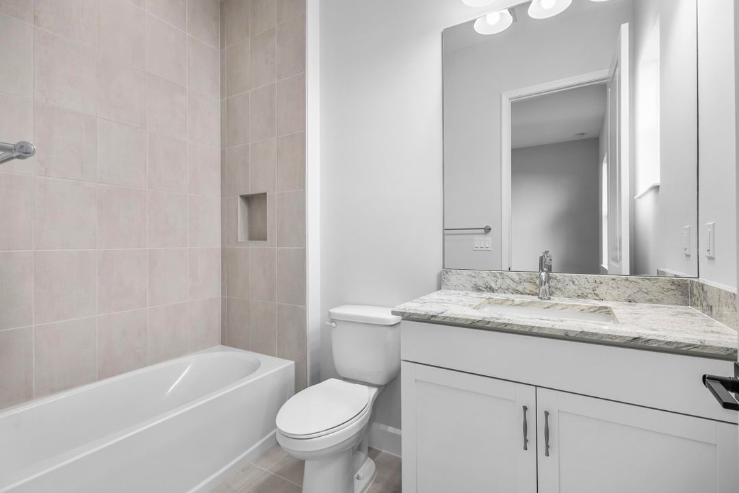 Active With Contract: $3,500 (3 beds, 3 baths, 2041 Square Feet)