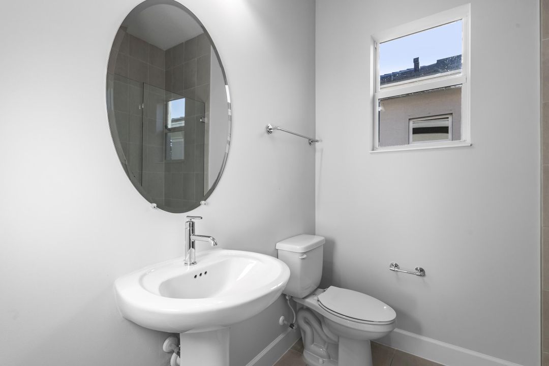 Active With Contract: $3,500 (3 beds, 3 baths, 2041 Square Feet)