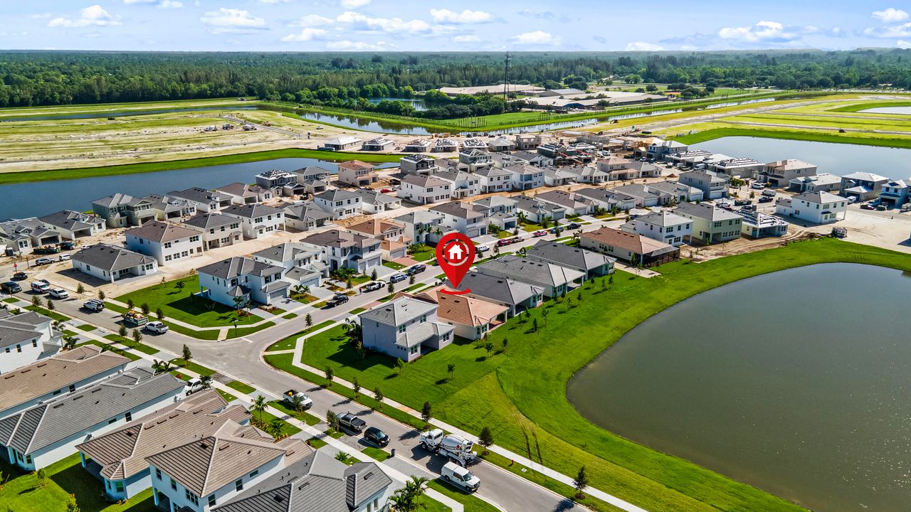 Active With Contract: $3,500 (3 beds, 3 baths, 2041 Square Feet)