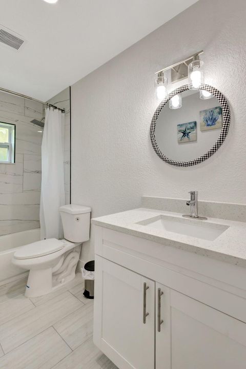 Active With Contract: $2,950 (3 beds, 2 baths, 1261 Square Feet)