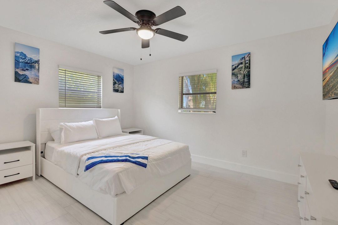 Active With Contract: $2,950 (3 beds, 2 baths, 1261 Square Feet)