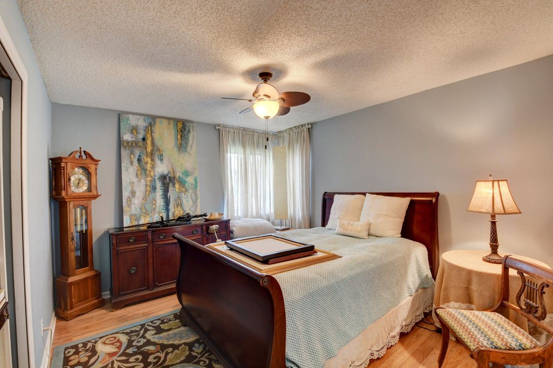 Activo con contrato: $5,500 (3 camas, 2 baños, 2144 Pies cuadrados)