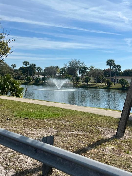 For Sale: $109,900 (2 beds, 2 baths, 920 Square Feet)