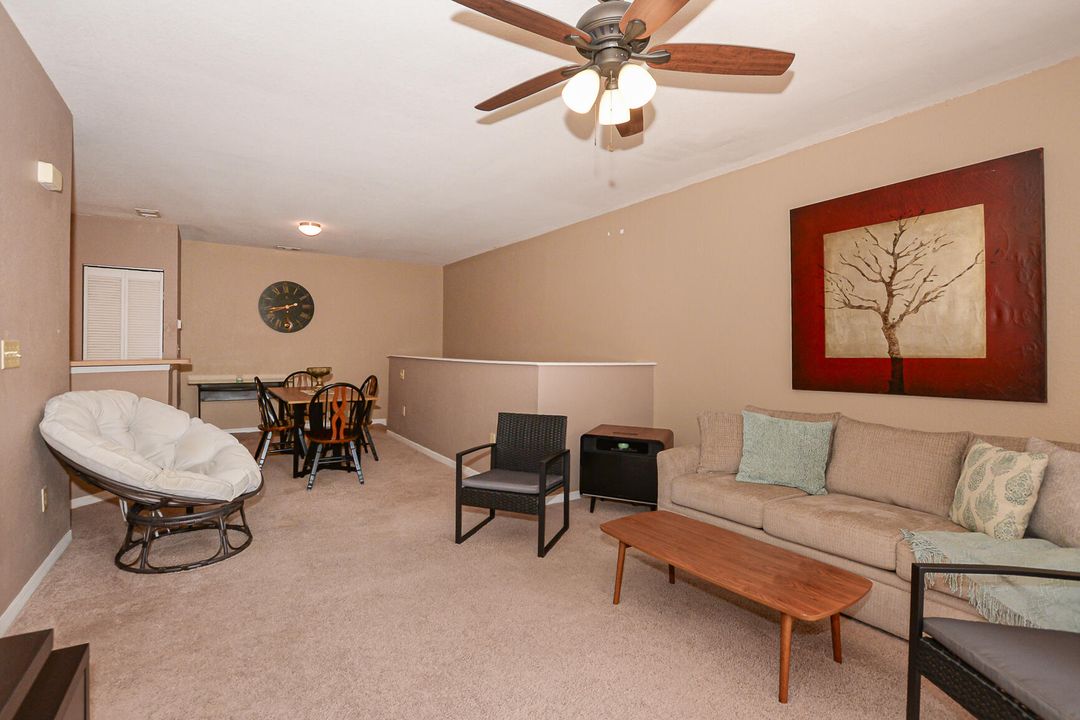 For Sale: $160,000 (1 beds, 1 baths, 875 Square Feet)