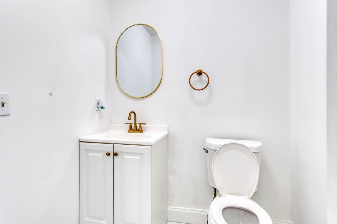 En Venta: $405,000 (3 camas, 2 baños, 1684 Pies cuadrados)