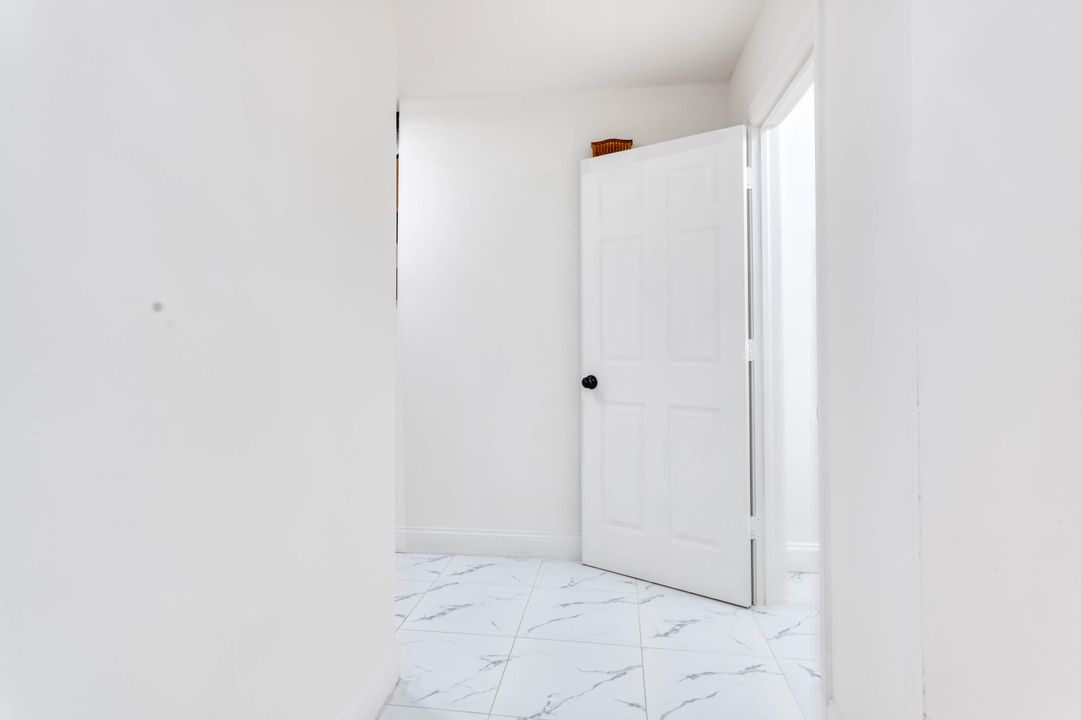 En Venta: $405,000 (3 camas, 2 baños, 1684 Pies cuadrados)