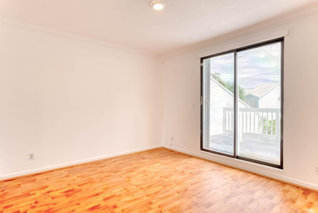 En Venta: $405,000 (3 camas, 2 baños, 1684 Pies cuadrados)