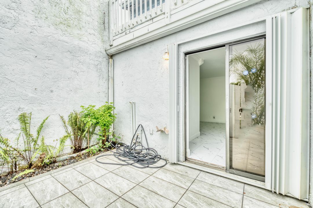 En Venta: $405,000 (3 camas, 2 baños, 1684 Pies cuadrados)