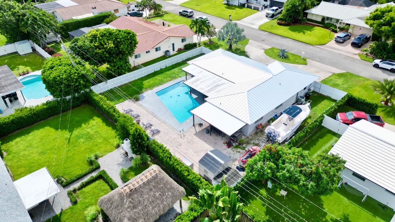 На продажу: $790,000 (3 спален, 2 ванн, 1754 Квадратных фут)