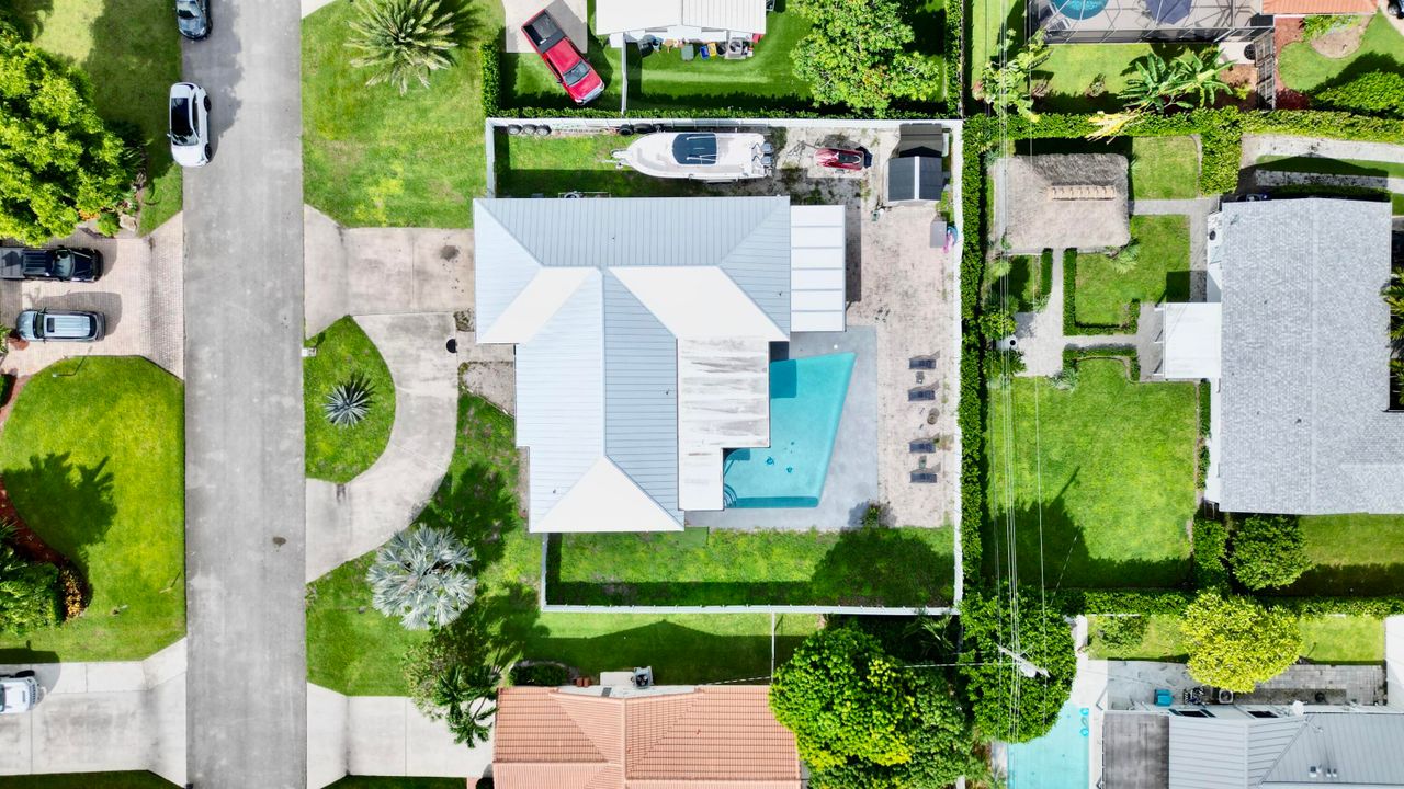 На продажу: $790,000 (3 спален, 2 ванн, 1754 Квадратных фут)