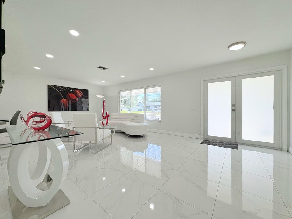 На продажу: $790,000 (3 спален, 2 ванн, 1754 Квадратных фут)