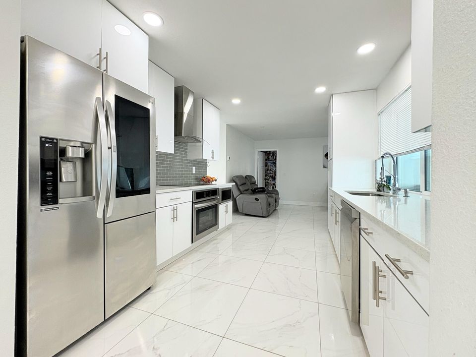 На продажу: $790,000 (3 спален, 2 ванн, 1754 Квадратных фут)