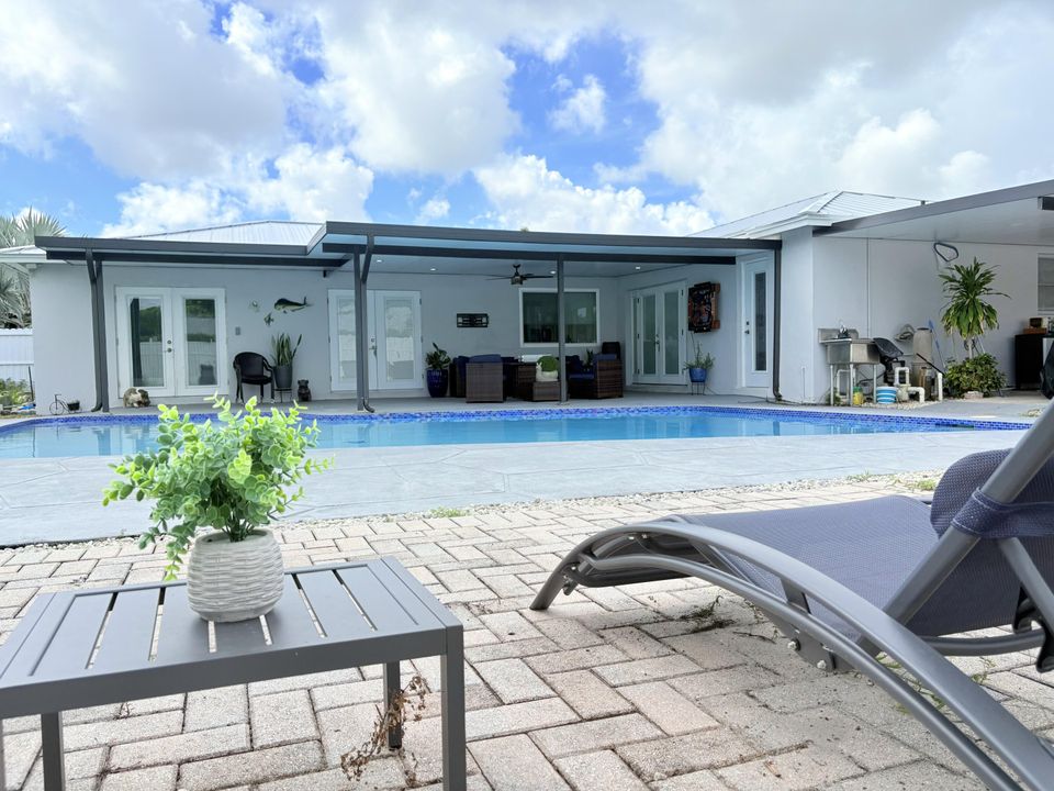 На продажу: $790,000 (3 спален, 2 ванн, 1754 Квадратных фут)