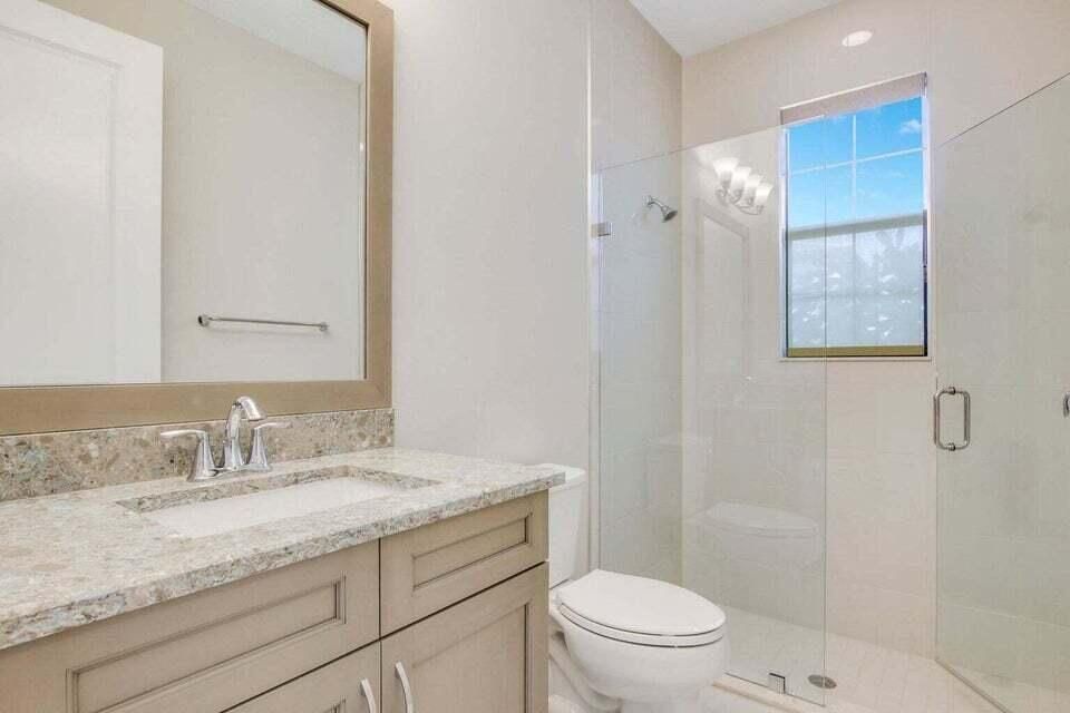 Active With Contract: $5,500 (3 beds, 3 baths, 2252 Square Feet)