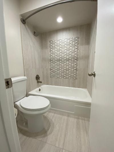 Под контрактом: $1,990 (2 спален, 2 ванн, 1023 Квадратных фут)