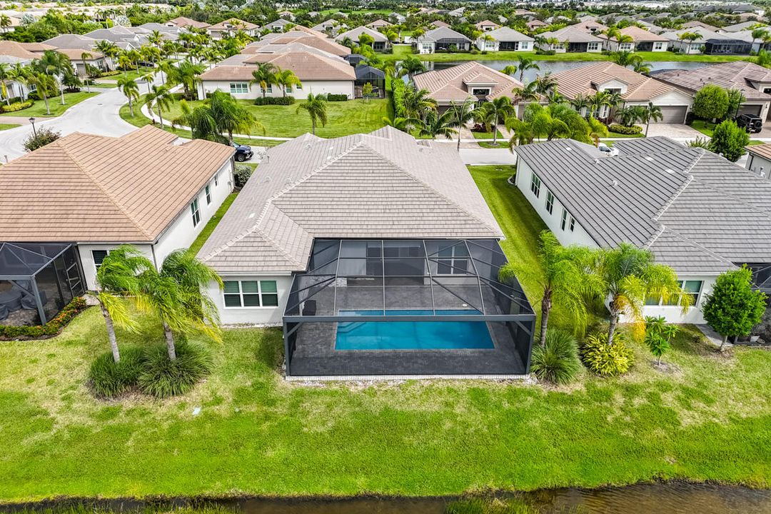 На продажу: $899,000 (3 спален, 3 ванн, 2753 Квадратных фут)