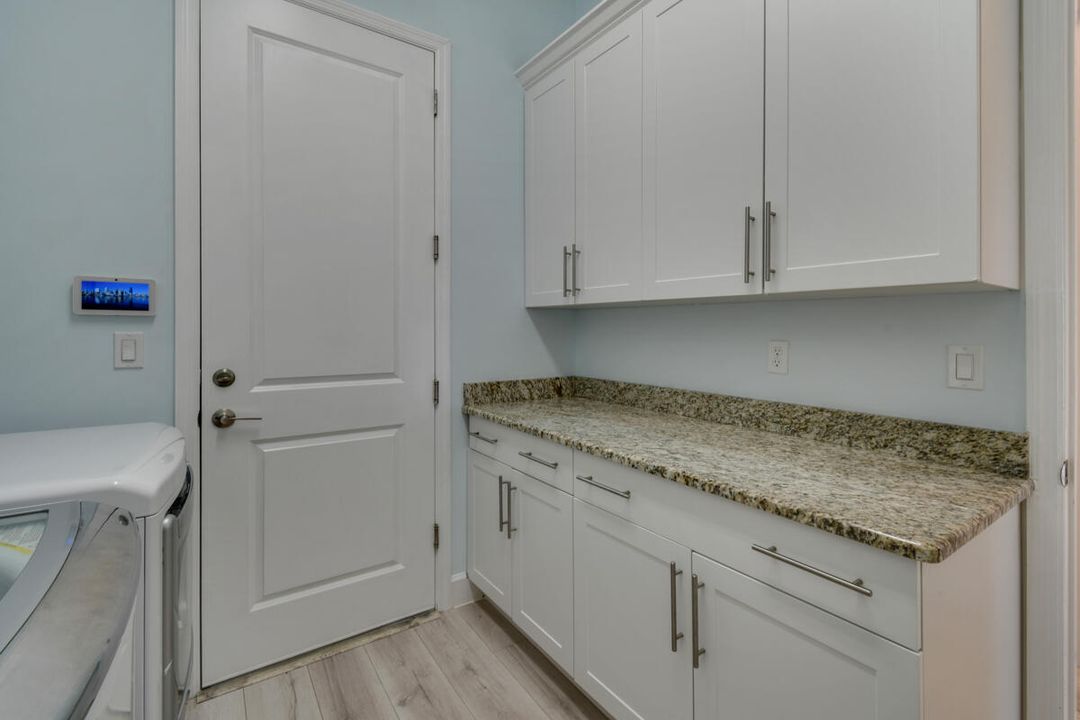 На продажу: $899,000 (3 спален, 3 ванн, 2753 Квадратных фут)