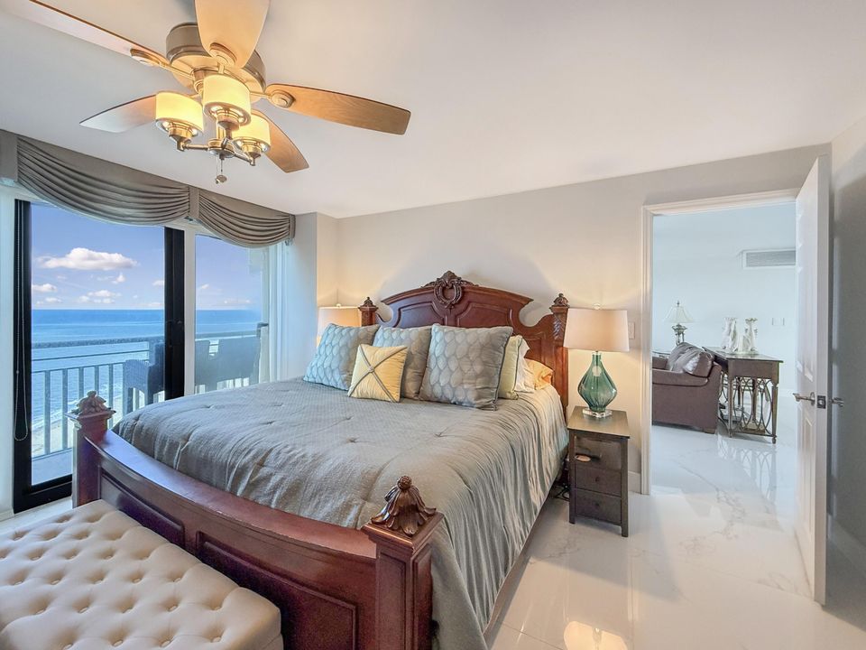 合同活跃: $8,500 (2 贝兹, 2 浴室, 1600 平方英尺)