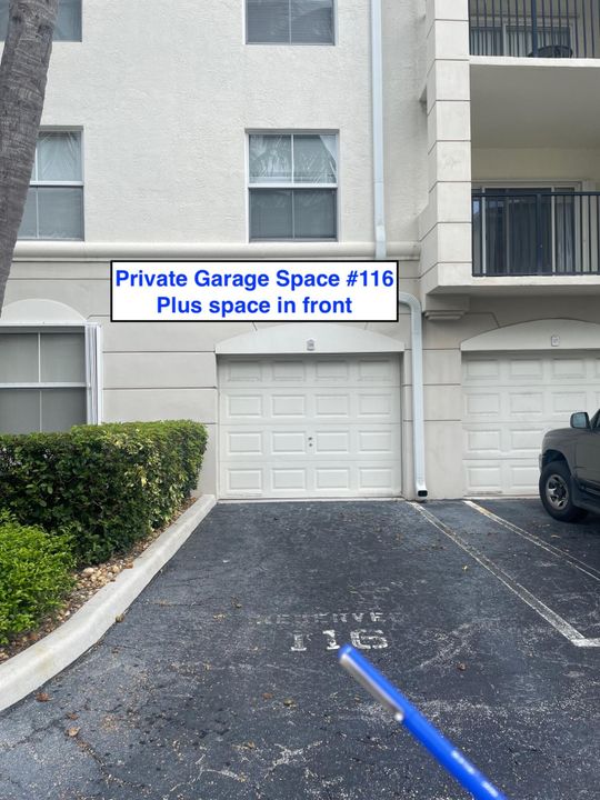 Active With Contract: $230,000 (1 beds, 1 baths, 696 Square Feet)