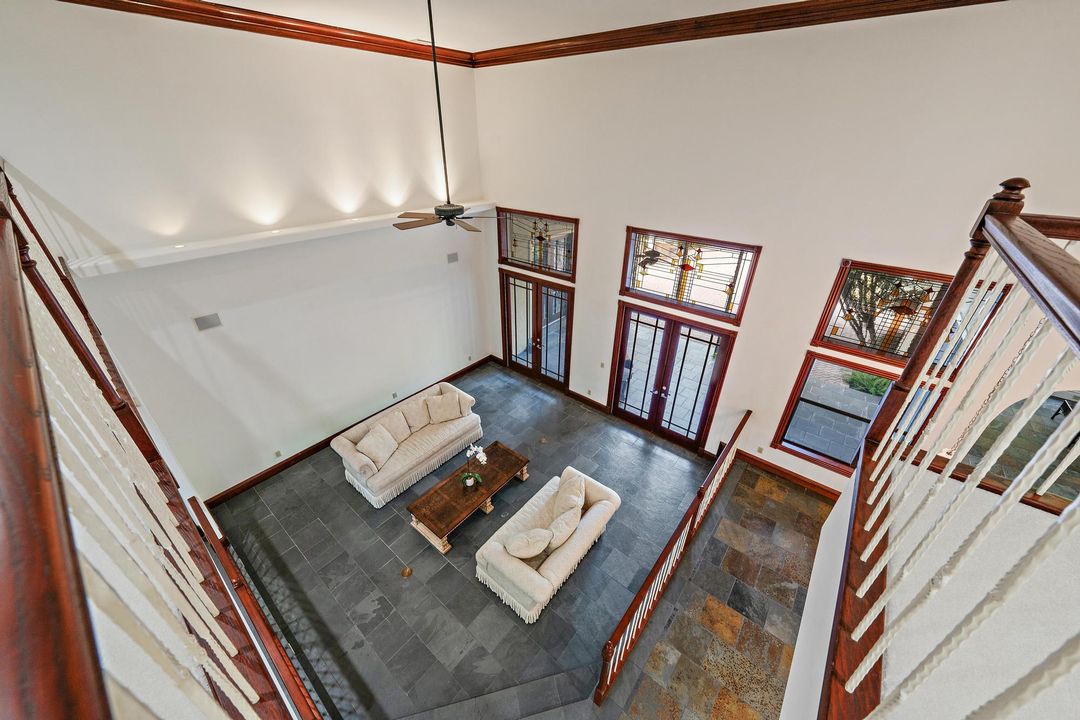 На продажу: $3,999,999 (5 спален, 4 ванн, 5455 Квадратных фут)