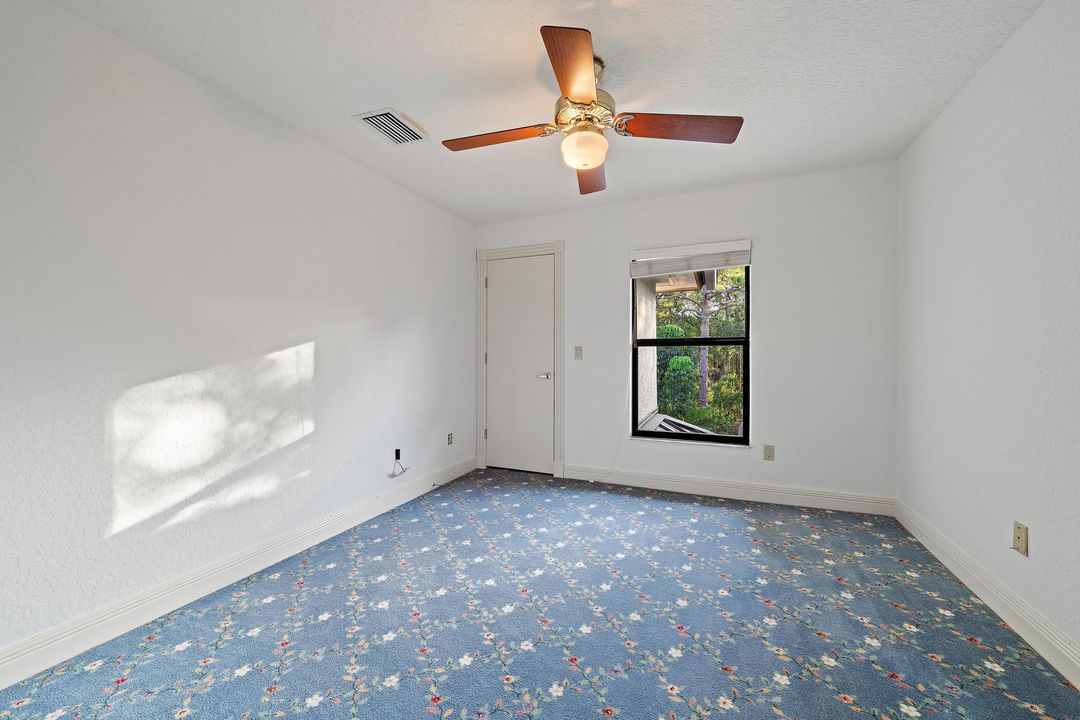 На продажу: $3,999,999 (5 спален, 4 ванн, 5455 Квадратных фут)