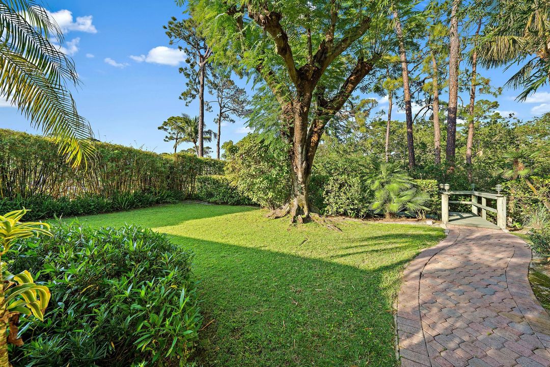 На продажу: $3,999,999 (5 спален, 4 ванн, 5455 Квадратных фут)