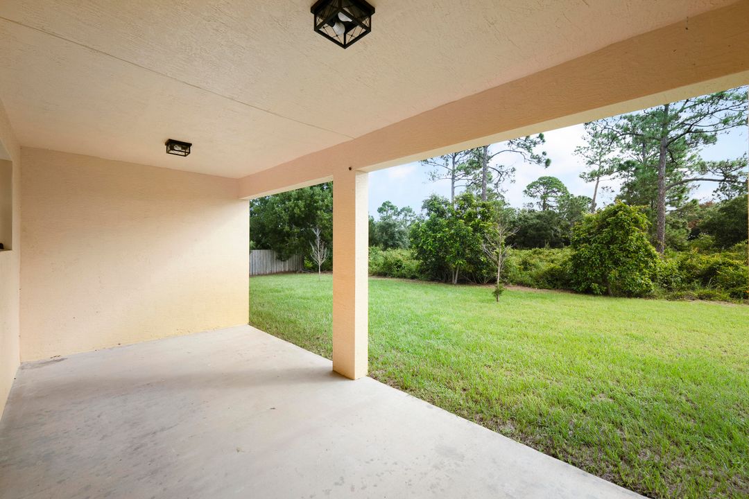 Activo con contrato: $485,000 (4 camas, 3 baños, 2068 Pies cuadrados)