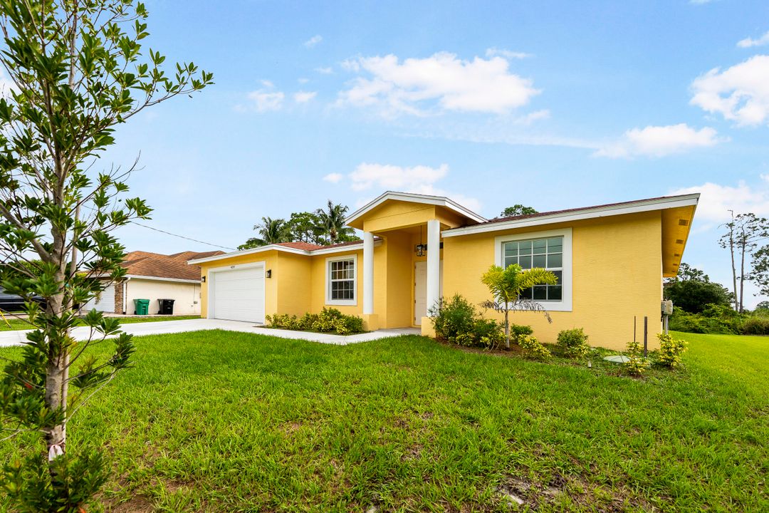 Activo con contrato: $485,000 (4 camas, 3 baños, 2068 Pies cuadrados)