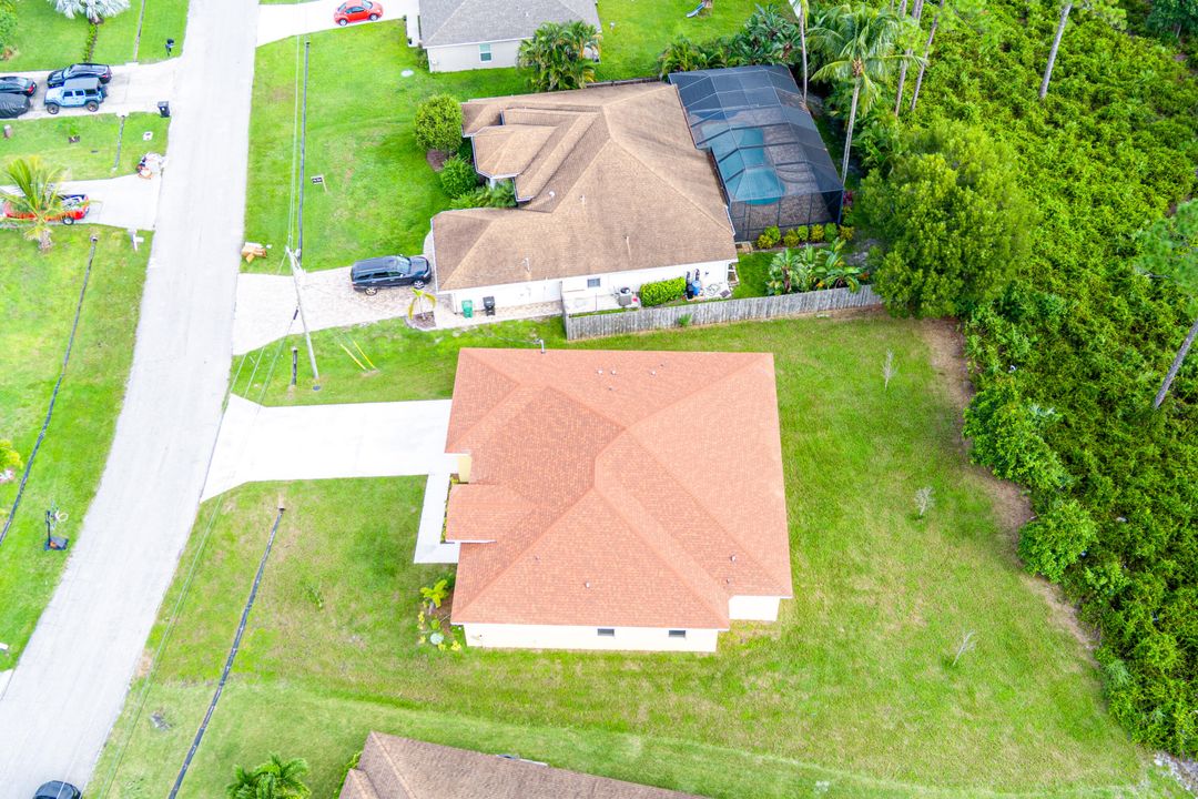 Activo con contrato: $485,000 (4 camas, 3 baños, 2068 Pies cuadrados)