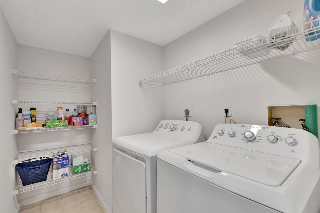 Active With Contract: $5,500 (2 beds, 2 baths, 1408 Square Feet)
