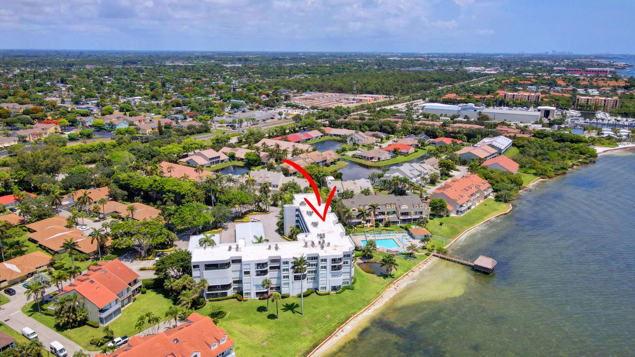 Active With Contract: $5,500 (2 beds, 2 baths, 1408 Square Feet)