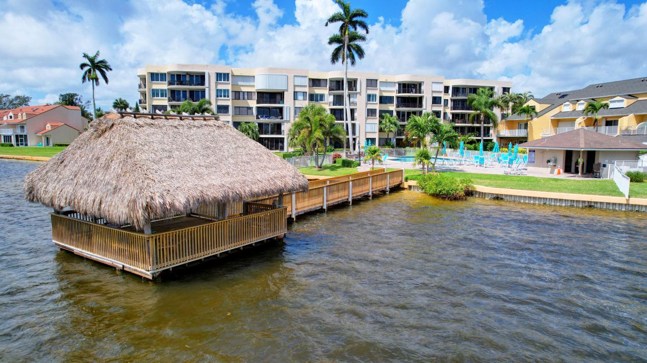 Active With Contract: $5,500 (2 beds, 2 baths, 1408 Square Feet)