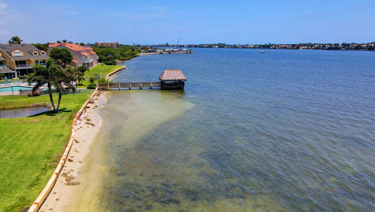 Active With Contract: $5,500 (2 beds, 2 baths, 1408 Square Feet)