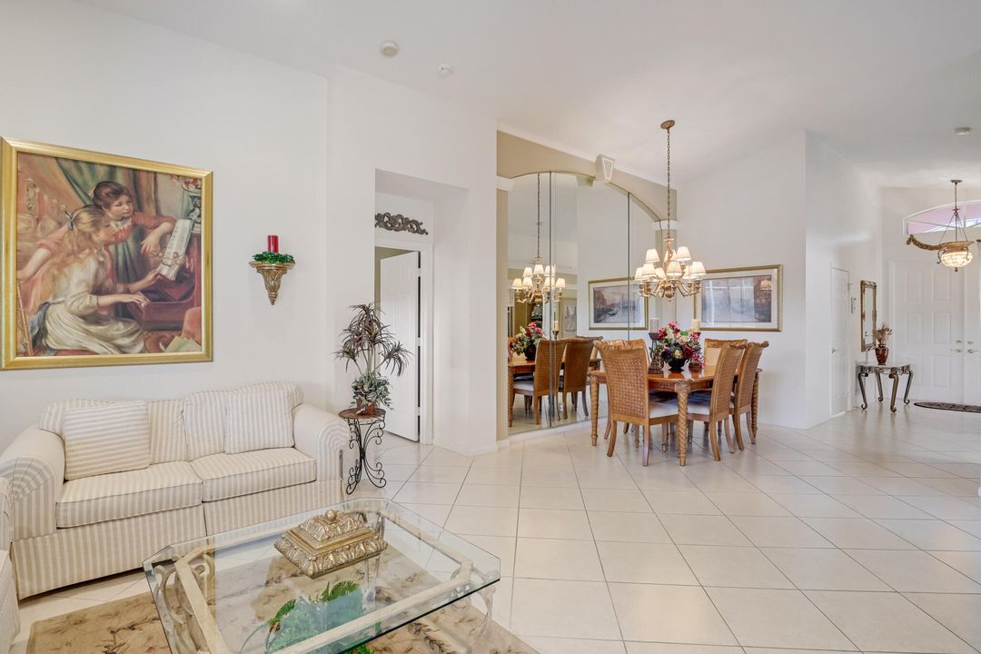 Active With Contract: $400,000 (3 beds, 2 baths, 1743 Square Feet)