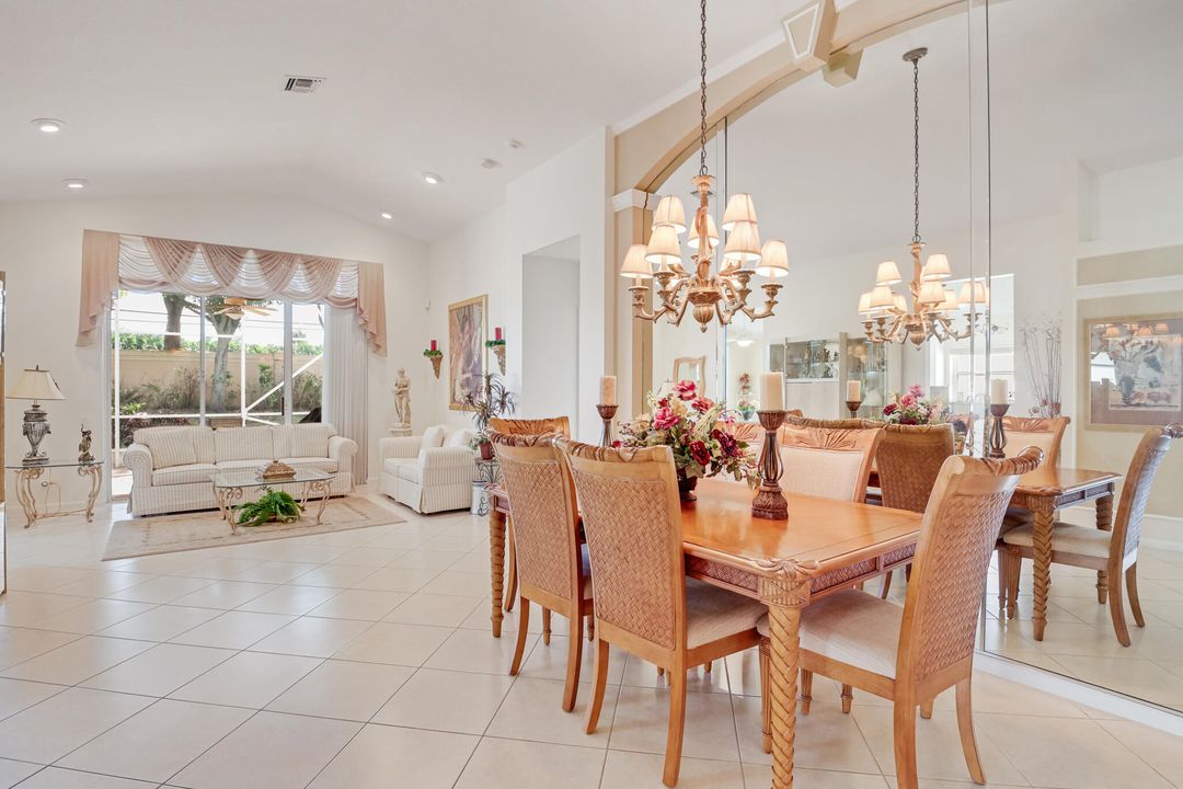 Active With Contract: $400,000 (3 beds, 2 baths, 1743 Square Feet)