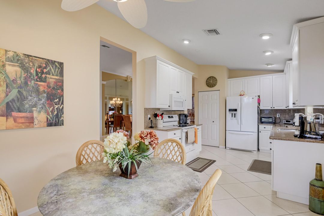 Active With Contract: $400,000 (3 beds, 2 baths, 1743 Square Feet)