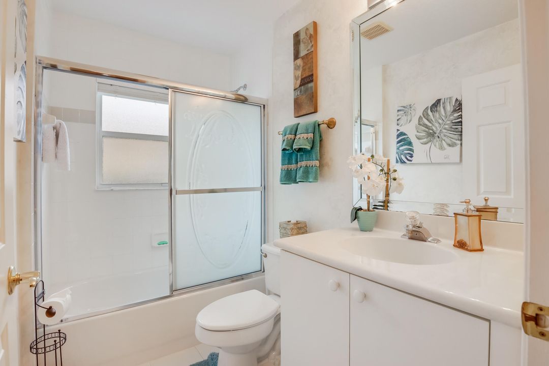 Active With Contract: $400,000 (3 beds, 2 baths, 1743 Square Feet)