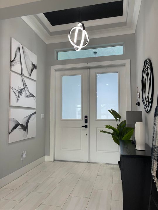 For Sale: $695,000 (4 beds, 2 baths, 2062 Square Feet)