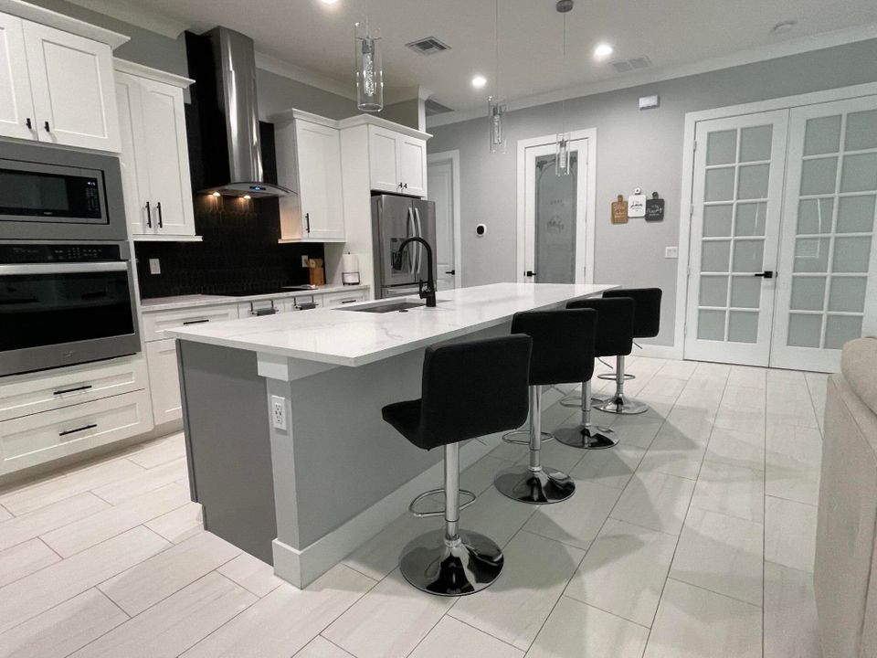 For Sale: $695,000 (4 beds, 2 baths, 2062 Square Feet)