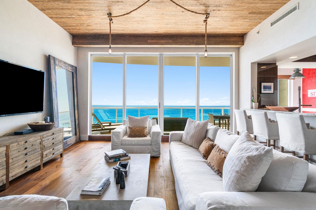 En Renta: $18,000 (2 camas, 3 baños, 2335 Pies cuadrados)