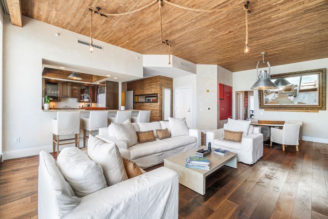 En Renta: $18,000 (2 camas, 3 baños, 2335 Pies cuadrados)