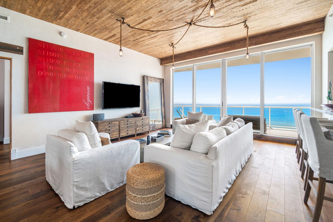 En Renta: $18,000 (2 camas, 3 baños, 2335 Pies cuadrados)