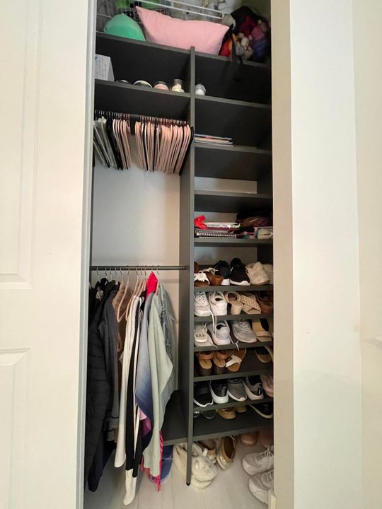 For Sale: $695,000 (4 beds, 2 baths, 2062 Square Feet)