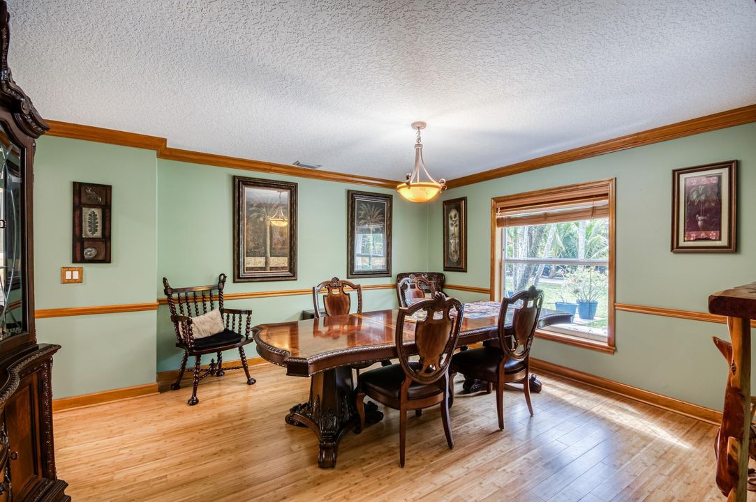 На продажу: $1,799,000 (4 спален, 3 ванн, 2931 Квадратных фут)